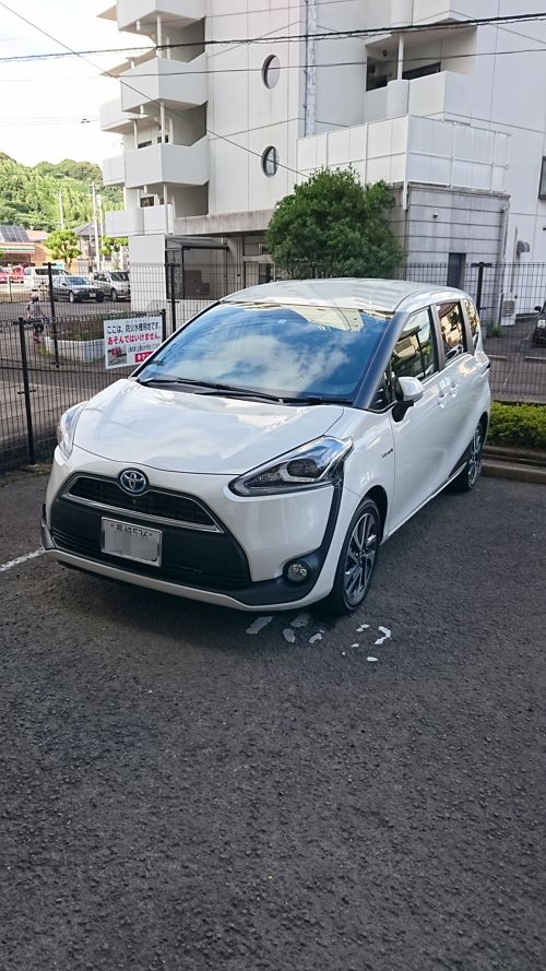 TOYOTA SIENTA